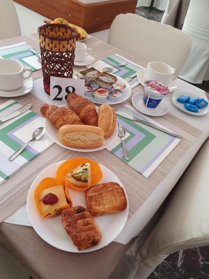 Hotel Bisanzio Cervia Luaran gambar