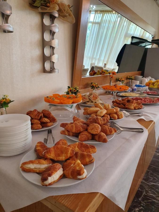 Hotel Bisanzio Cervia Luaran gambar
