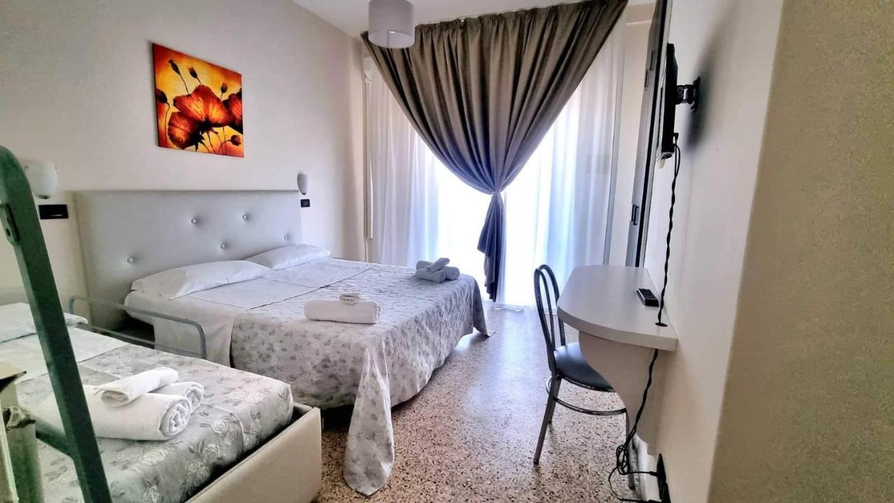 Hotel Bisanzio Cervia Luaran gambar