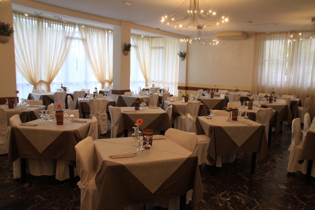 Hotel Bisanzio Cervia Luaran gambar