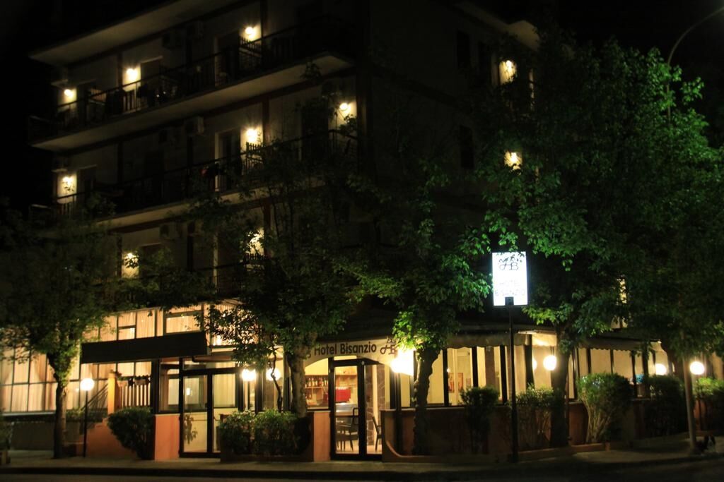 Hotel Bisanzio Cervia Luaran gambar